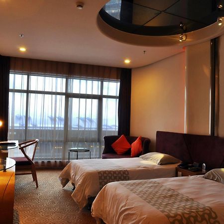Da Zhong Pudong Airport Hotel Shanghai Exterior photo